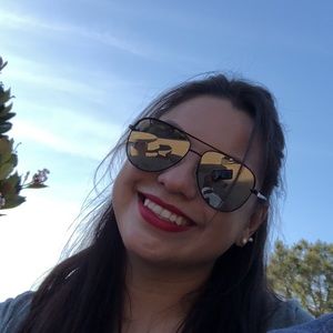 Meet your Posher, Ashly